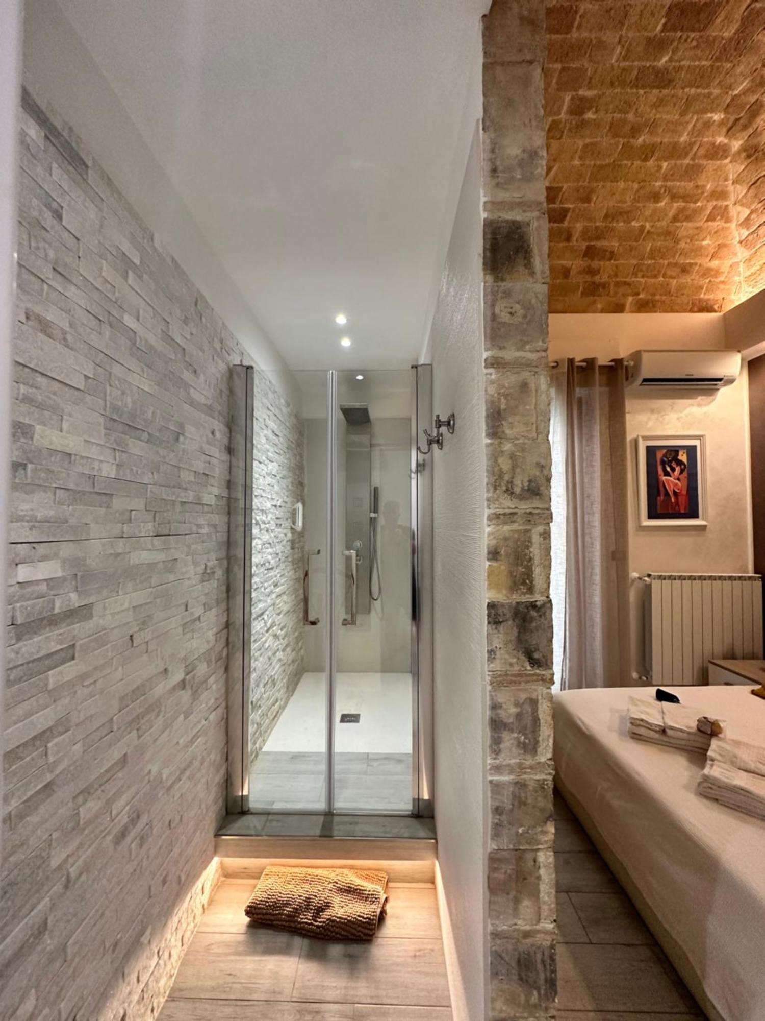 B & B Via Cavour Термоли Экстерьер фото