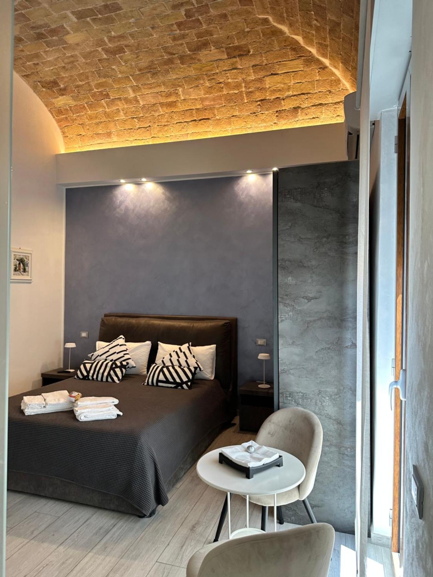 B & B Via Cavour Термоли Экстерьер фото